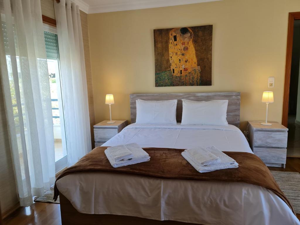 Sleep & Surf Ericeira - Portugal, Ericeira – Updated 2023 Prices