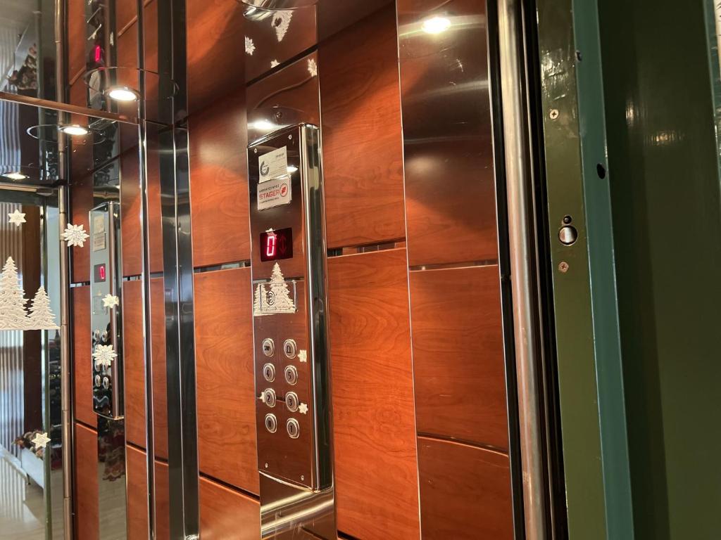Koupelna v ubytování Adelais Cozy, Renovated Apt near Piraeus Metro