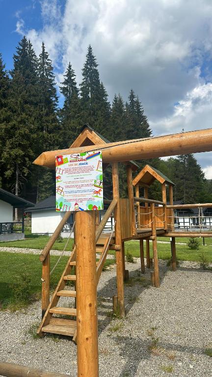 Fotografie z fotogalerie ubytování CLUBUL DACILOR v destinaci Comandău