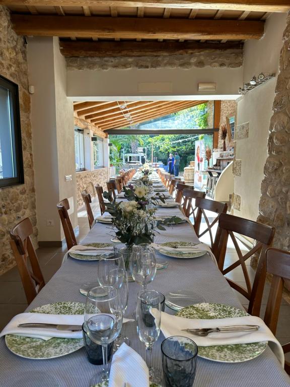 Restaurace v ubytování Can Clotas Hotel Masia
