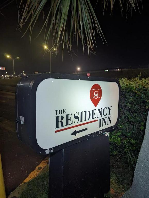 Certifikát, hodnocení, plakát nebo jiný dokument vystavený v ubytování The Residency Inn