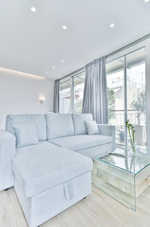 Glassy Apartment