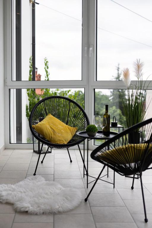 Balkón alebo terasa v ubytovaní Villa Adriatic, Apartment Chiara with swimming pool, children playground and gameing room for adult