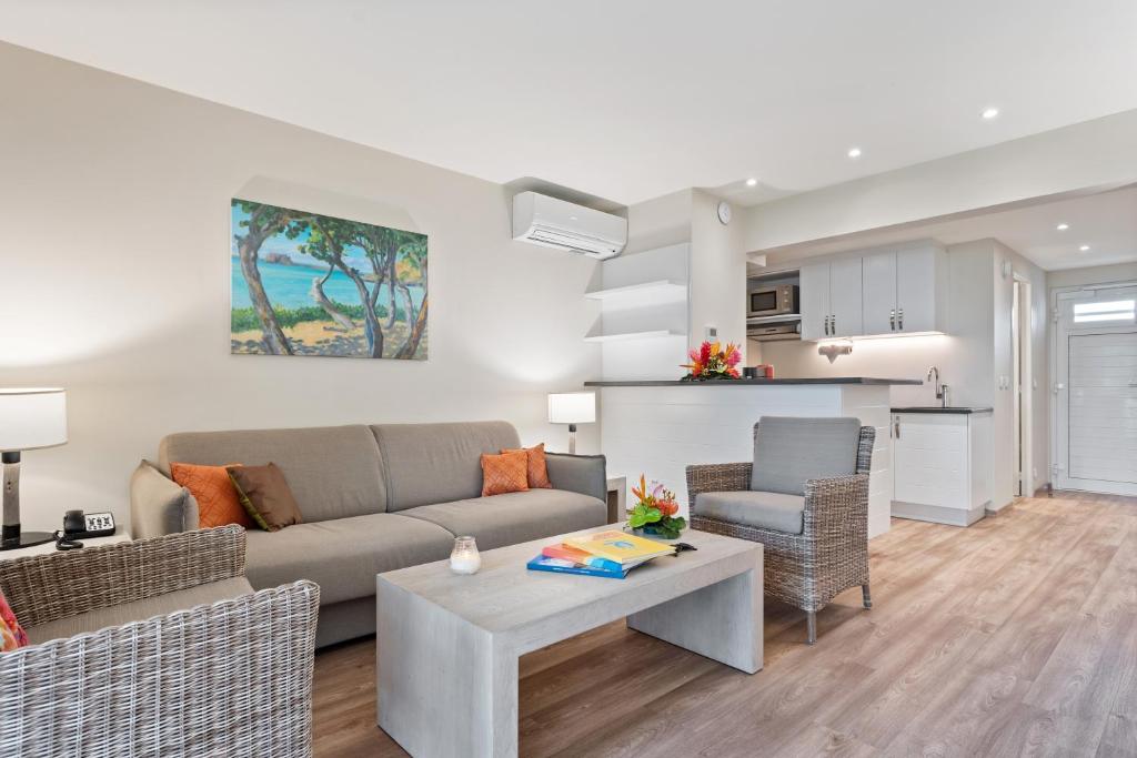 Kuchyň nebo kuchyňský kout v ubytování Grand Case Beach Club