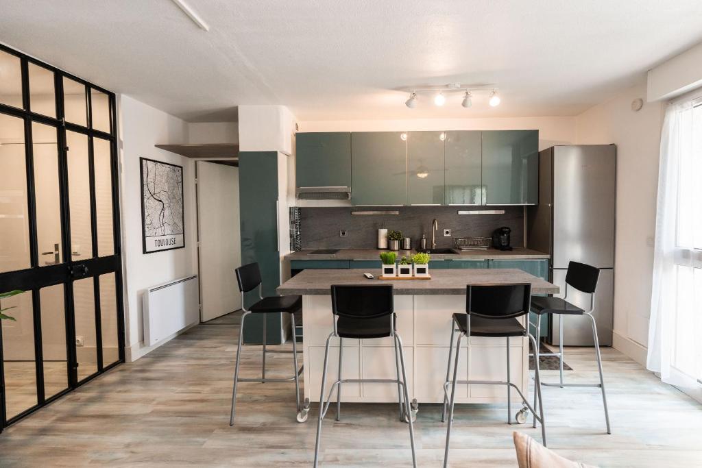 Photo de la galerie de l'établissement Appartement T2 Lespinet - Toulouse - Parking gratuit & wifi, à Toulouse