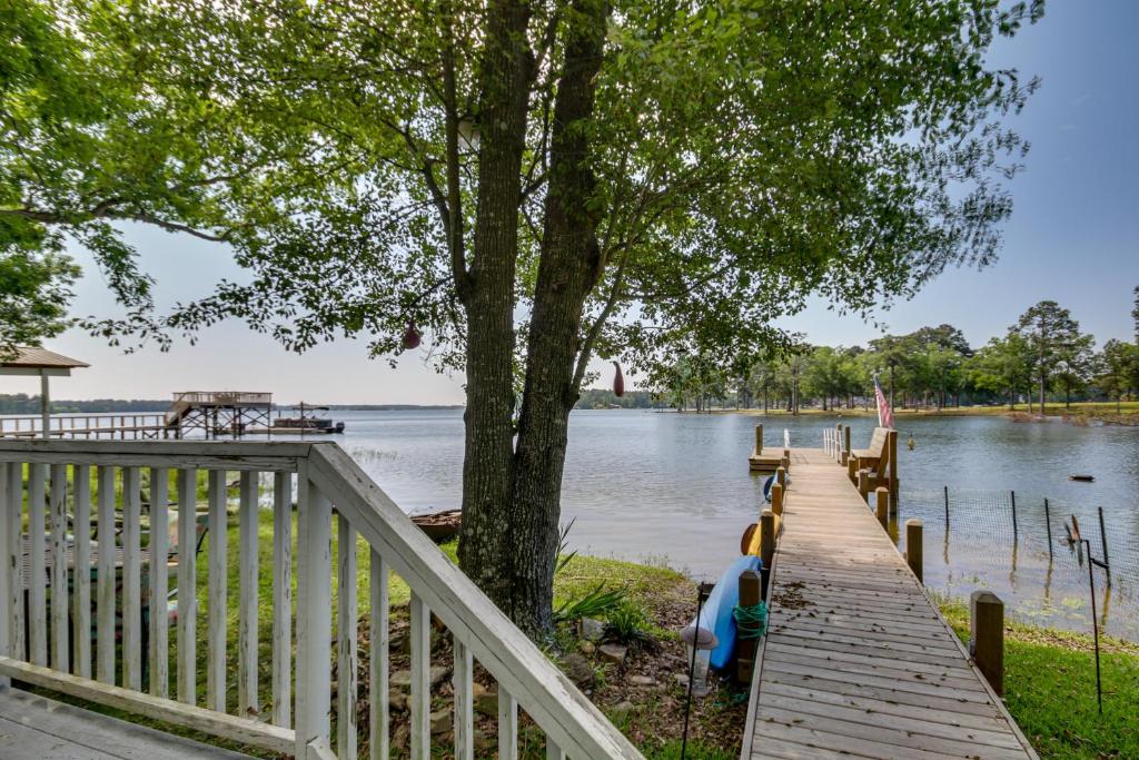 Waterfront Prosperity Cabin with Dock!, Lake Murray Shores Updated