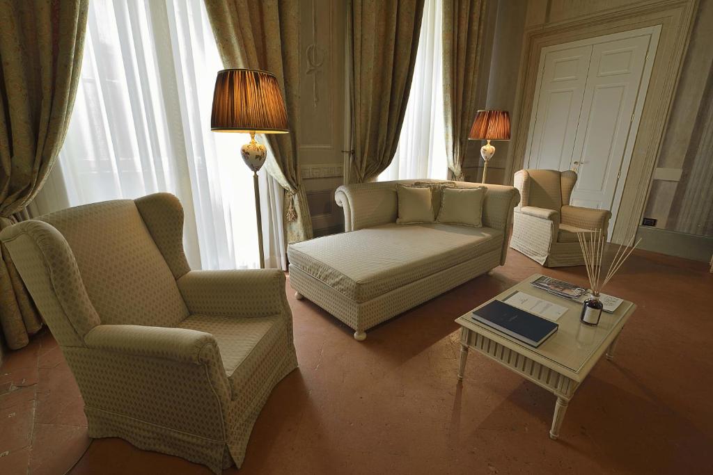 Posezení v ubytování Palazzo Guicciardini