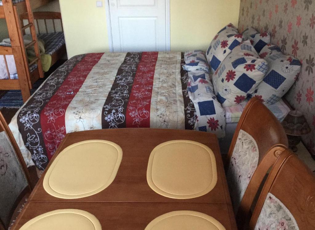 Lana House - Viervoudige Kamer Met Terras