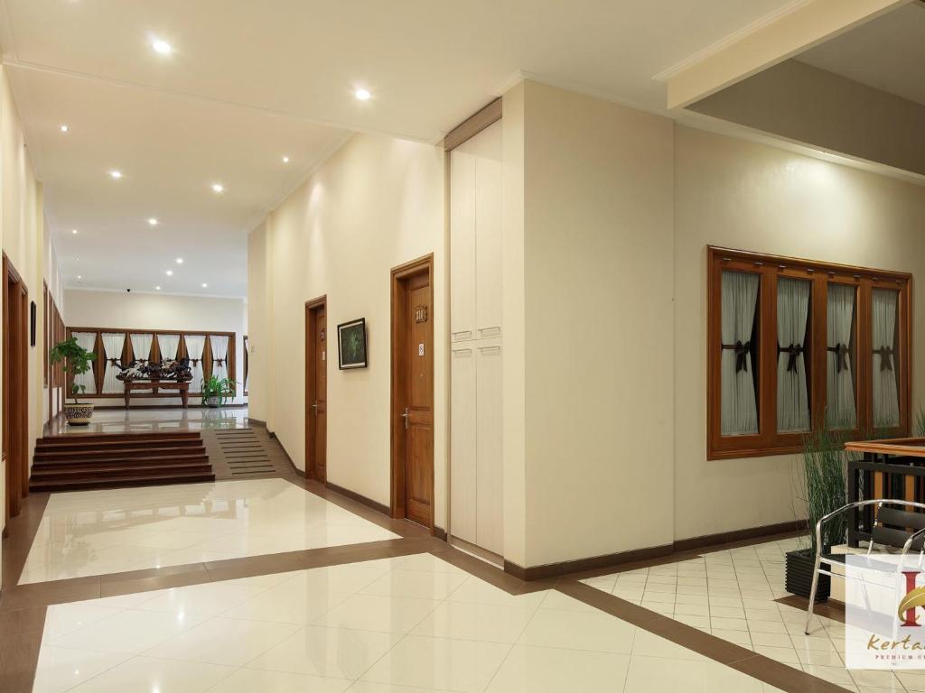 Fotografie z fotogalerie ubytování Kertanegara Premium Guest House v destinaci Malang