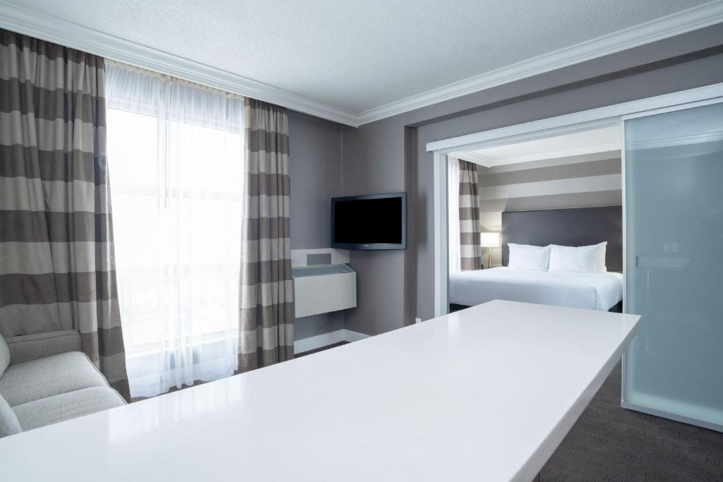 Sandman Signature Mississauga Hotel - Resim 39