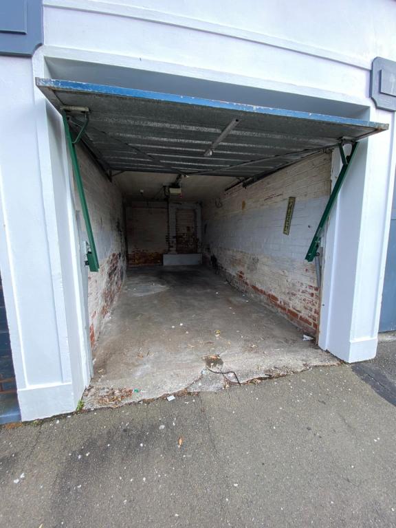 Beach house in Oriental Parade - Resim 10