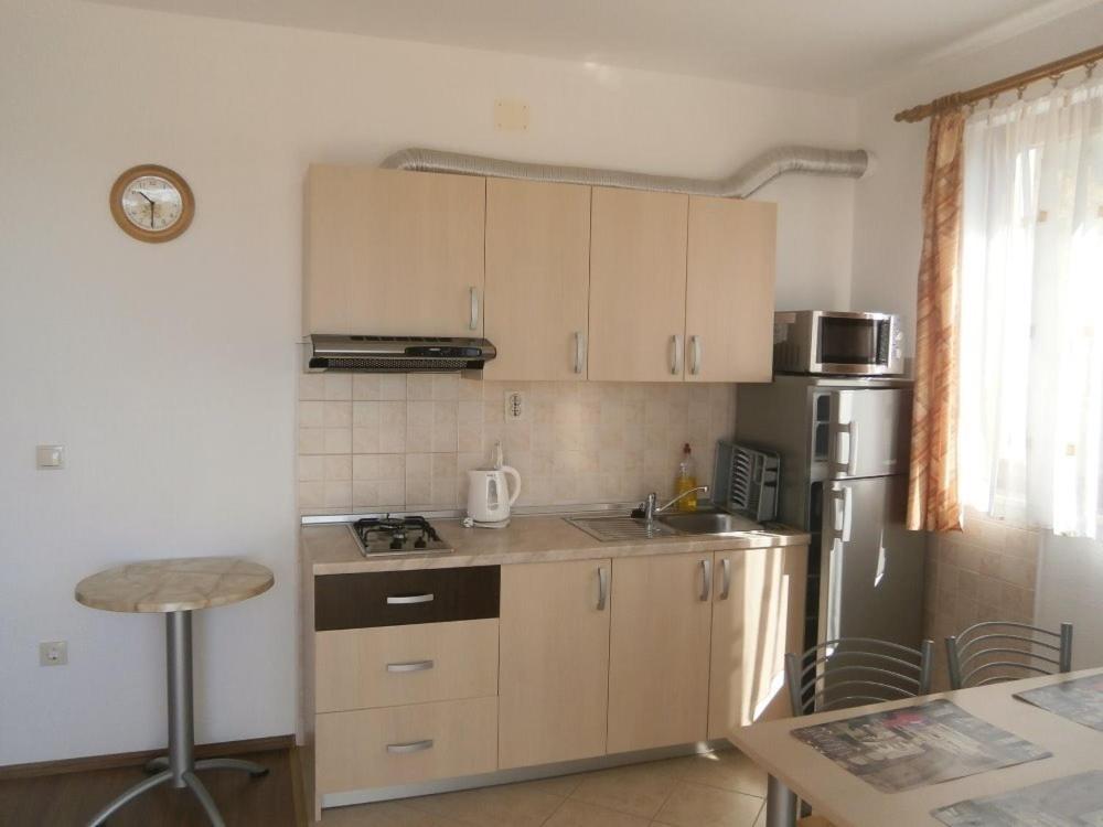 Kuchyň nebo kuchyňský kout v ubytování Apartments with a parking space Igrane, Makarska - 13535