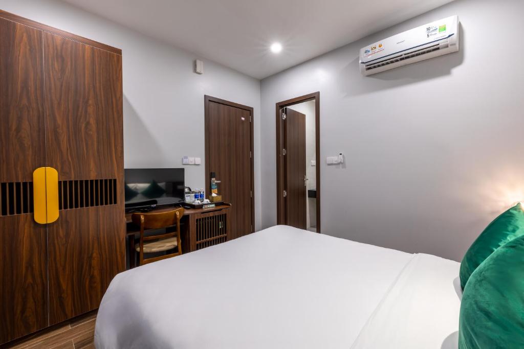 TRUONG TIEN HOTEL - 11