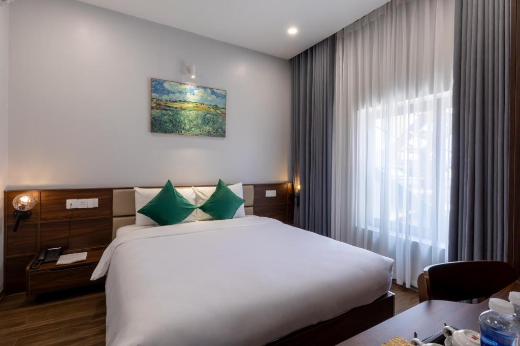 TRUONG TIEN HOTEL - 12