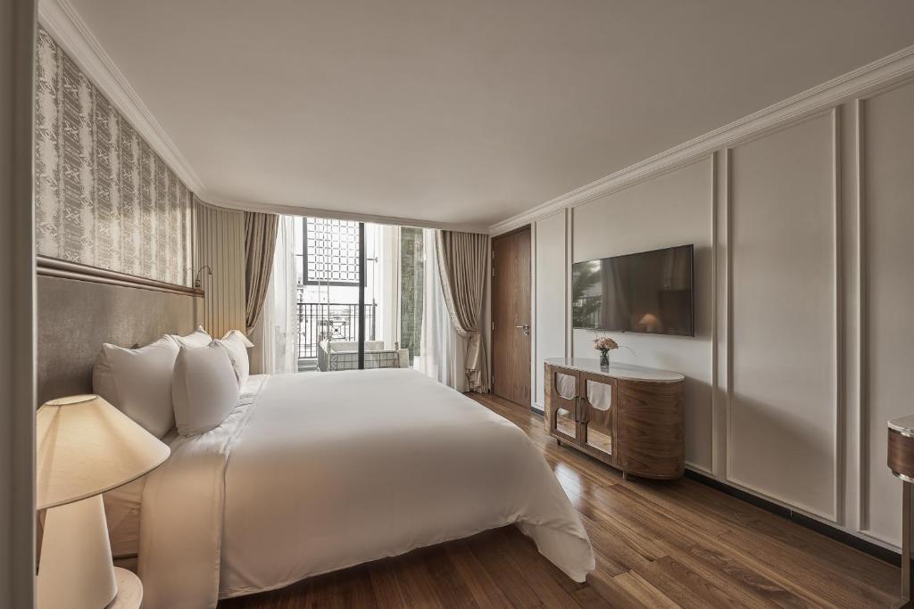 La Siesta Premium Saigon - 17