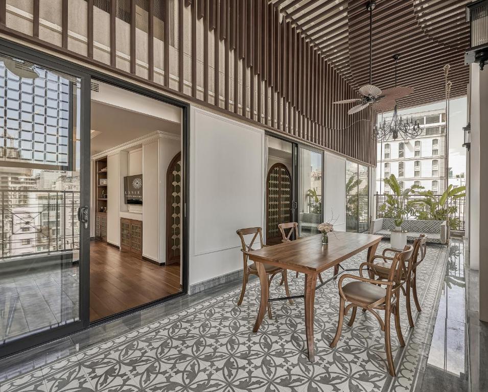 La Siesta Premium Saigon - 16