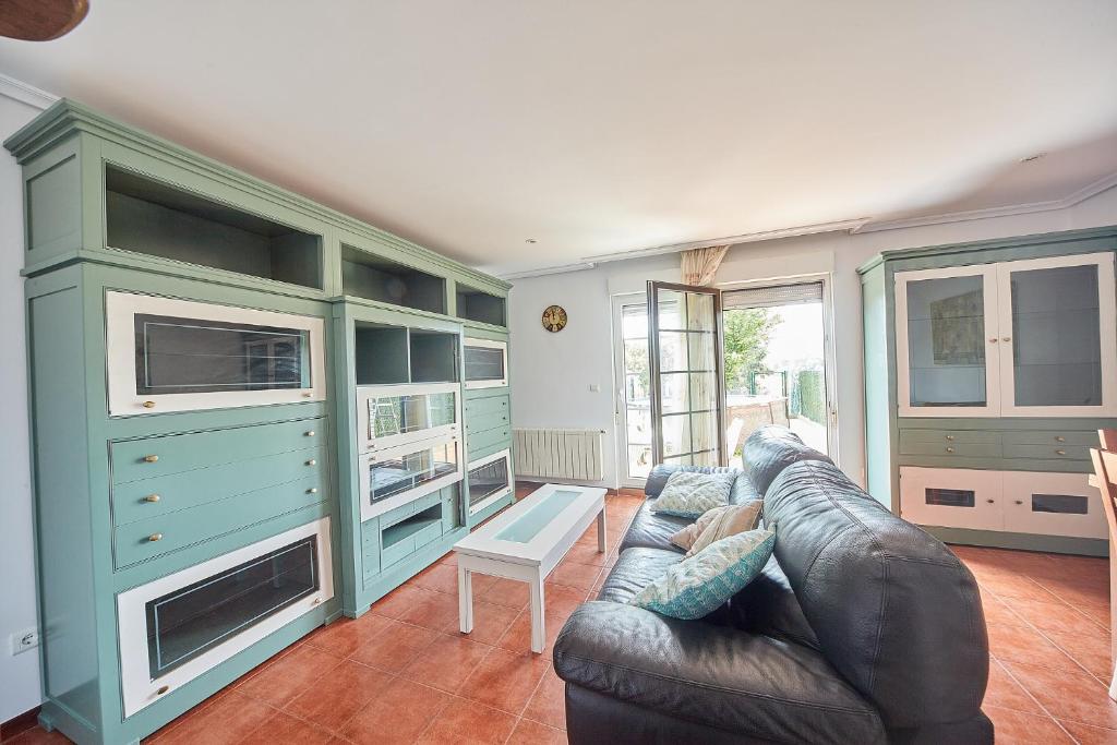 Casas y chalets Casa las Ocas, en Villapresente en Reocín, Cantabria