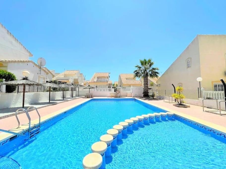 Villa Oasis, Ciudad Quesada, Spain - Booking.com