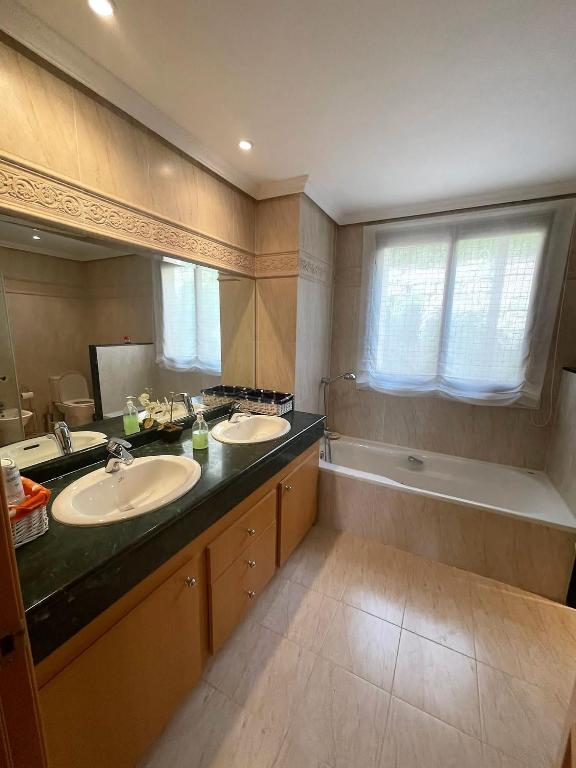 Fotografie z fotogalerie ubytování sea view Golfing two bedrooms appartment v destinaci Estepona