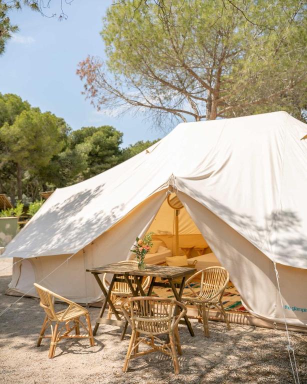 Camping El Garrofer, Sitges – Prezzi aggiornati per il 2023