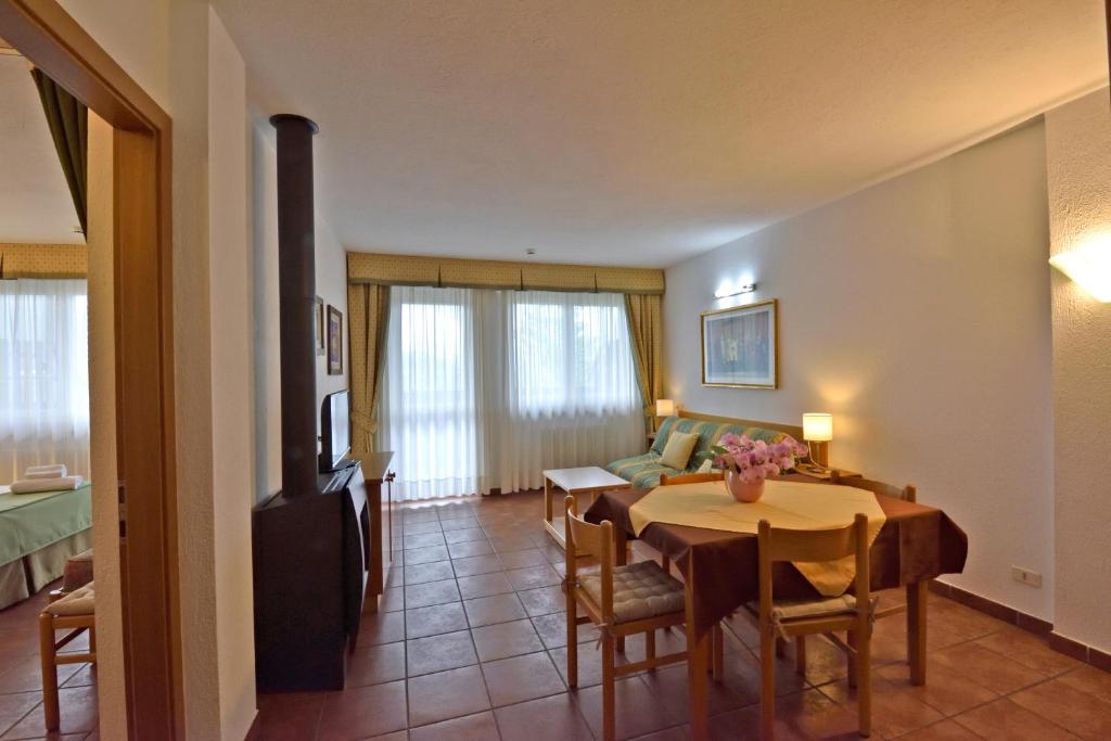 Posezení v ubytování La Roche Hotel Appartments