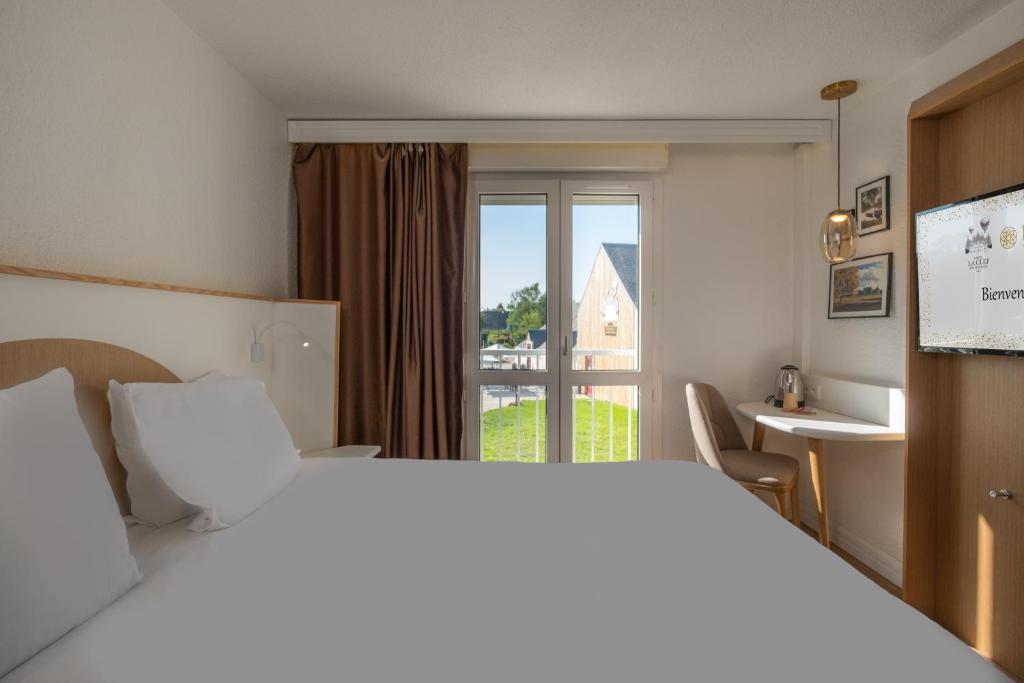 La Clef des Châteaux - Chambre Double Avec Vue Sur Piscine