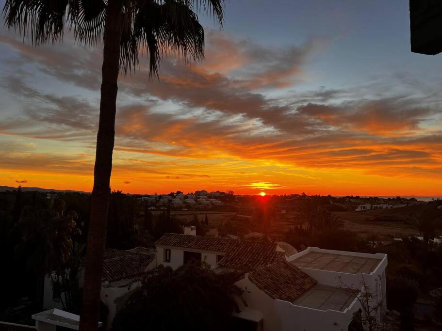Fotografie z fotogalerie ubytování SunKissed Luxury Panoramic SeaView in Marbella v destinaci Estepona
