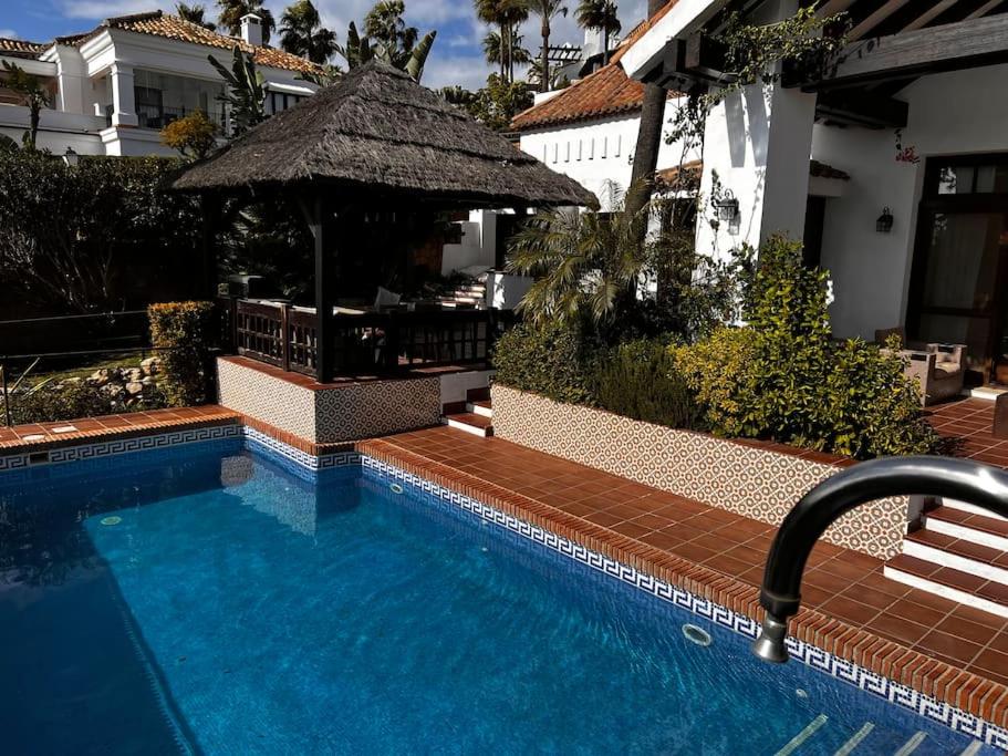 Fotografie z fotogalerie ubytování SunKissed Luxury Panoramic SeaView in Marbella v destinaci Estepona