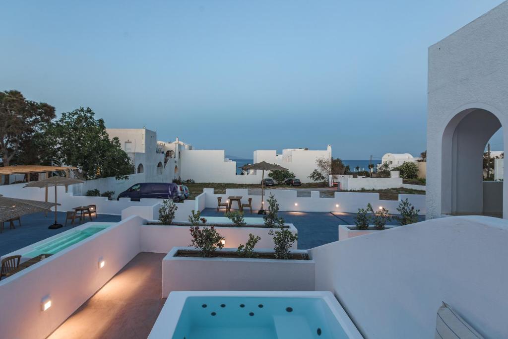 Bazén v ubytování VOCA HOTEL & SUITES nebo v jeho okolí