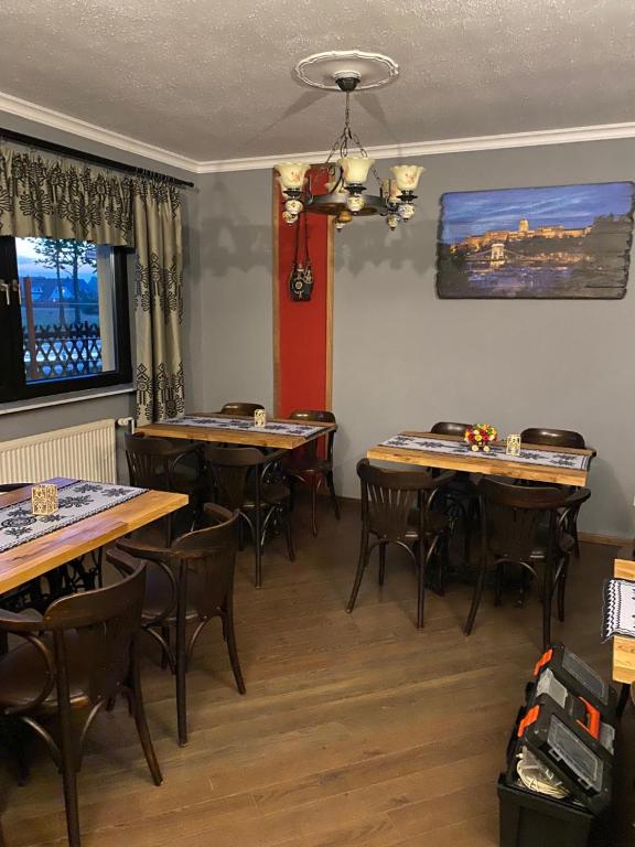 Hotel zum Ziehbrunnen - Resim 25