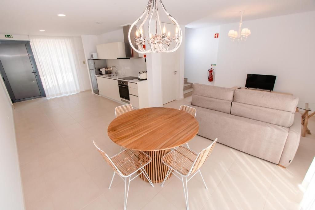 Chalês - Maria Alva - 8