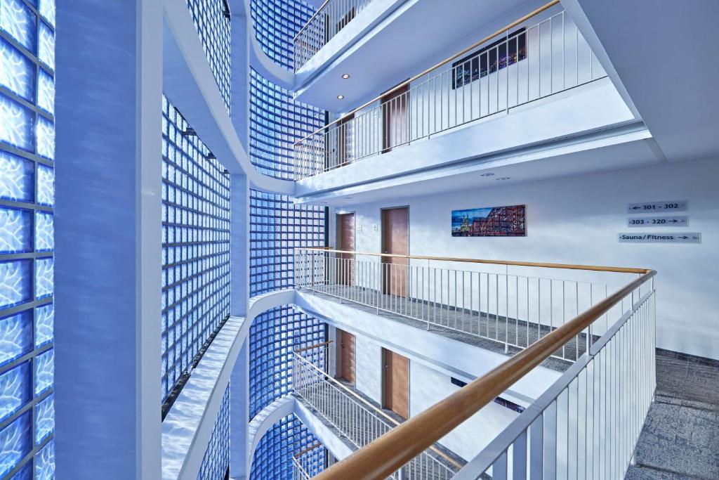 Lindner Hotel Cologne Am Dom, part of JdV by Hyatt - Resim 8