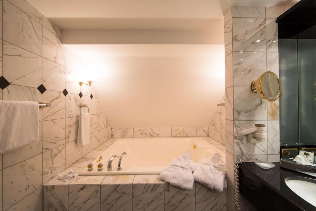 Grand Hotel Beau Rivage Interlaken - Resim 45