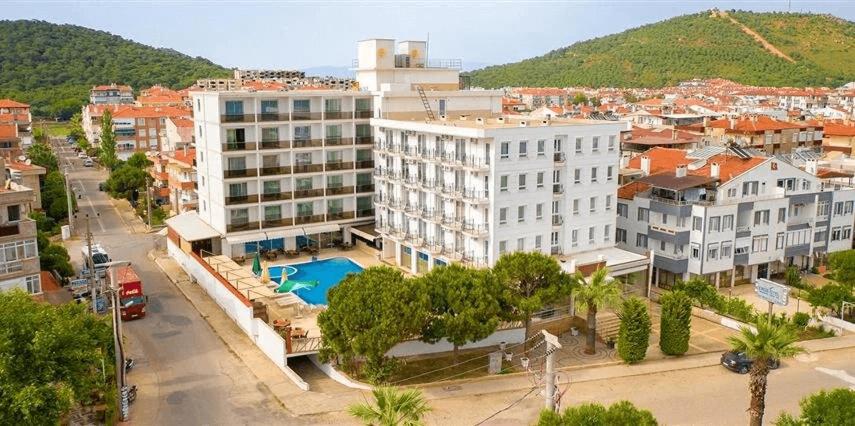 Imagen de la galería de Ergin Hotel, en Ayvalık