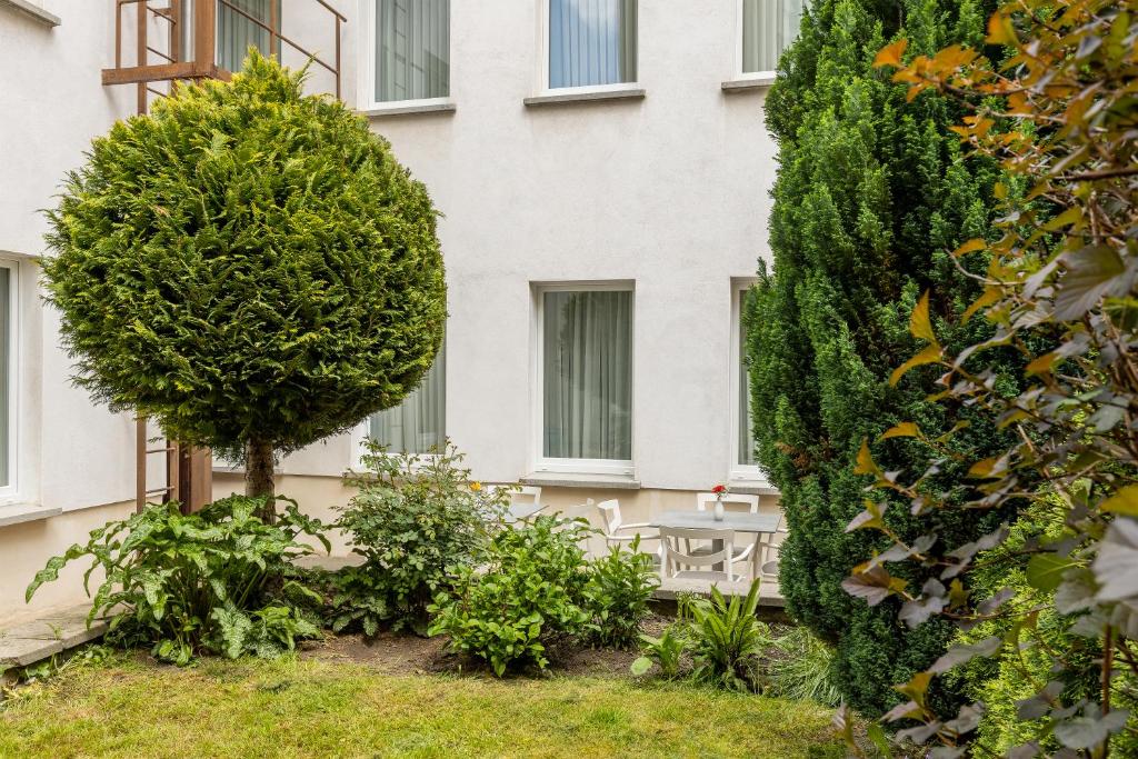 Zahrada ubytování Hotel Annet garni