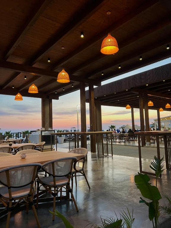 Sea View Beach apartment - Imazhi 5