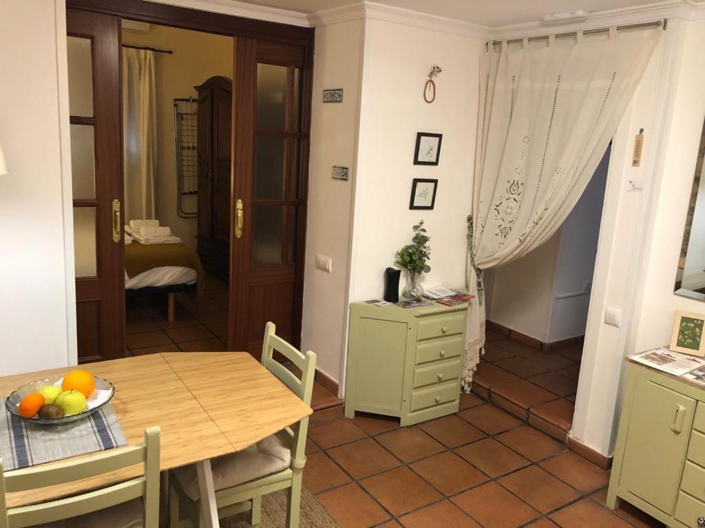 Apartamento familiar en Toledo, con 2 dormitorios, camas de matrimonio, ideal ubicación y fantàsticas vistas - Appartamento Con 2 Camere Da Letto