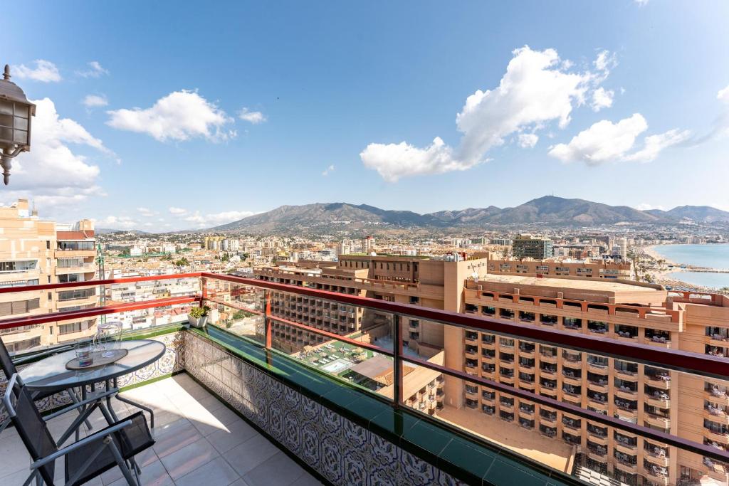 MalagaSuite Skyviews Fuengirola, Fuengirola – Precios 2023 ...