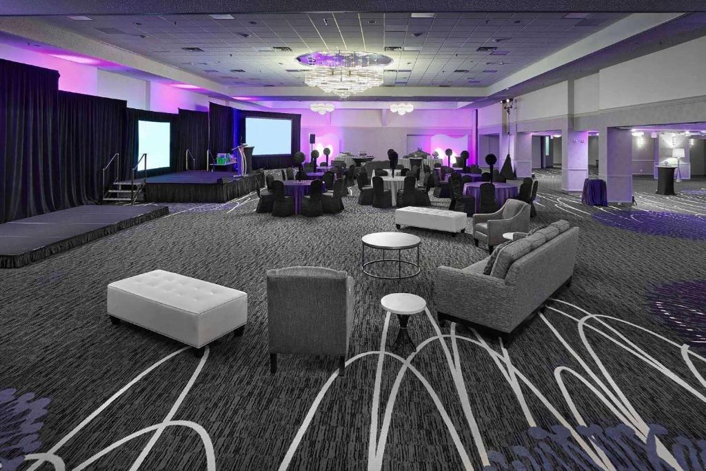 Wyndham Edmonton Hotel and Conference Centre - Resim 36