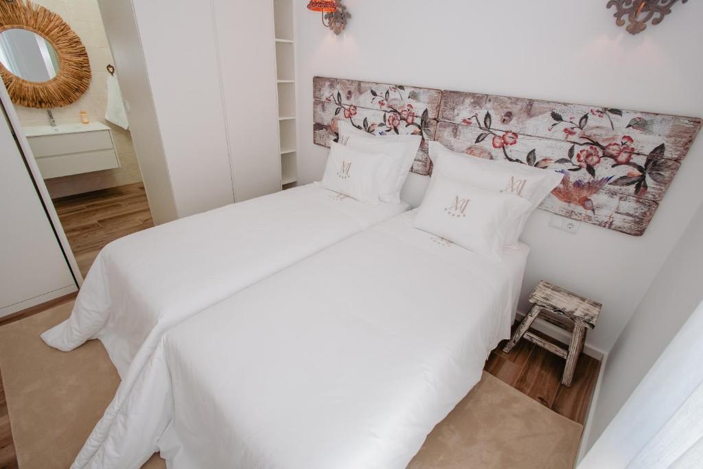 Chalês - Maria Alva - 16