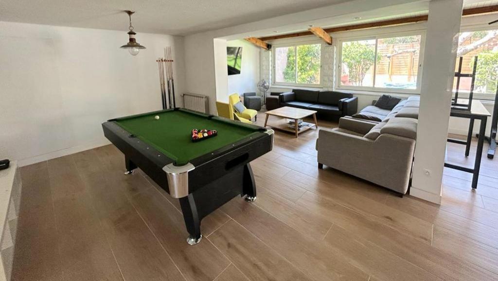 Zdjęcie z galerii obiektu Maison tout confort 2 km plages pour 8 personnes w mieście Port-la-Nouvelle