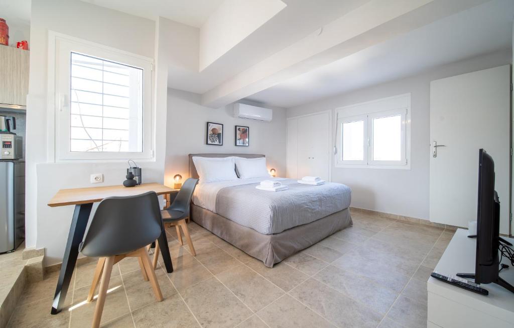 Aris123 by Smart Cozy Suites - Apartments in the heart of Athens - 5 minutes from metro - Available 24hr - Resim 6