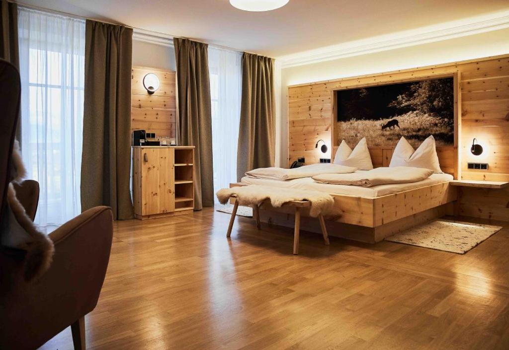 Postel nebo postele na pokoji v ubytování Wellness Natur Resort Gut Edermann