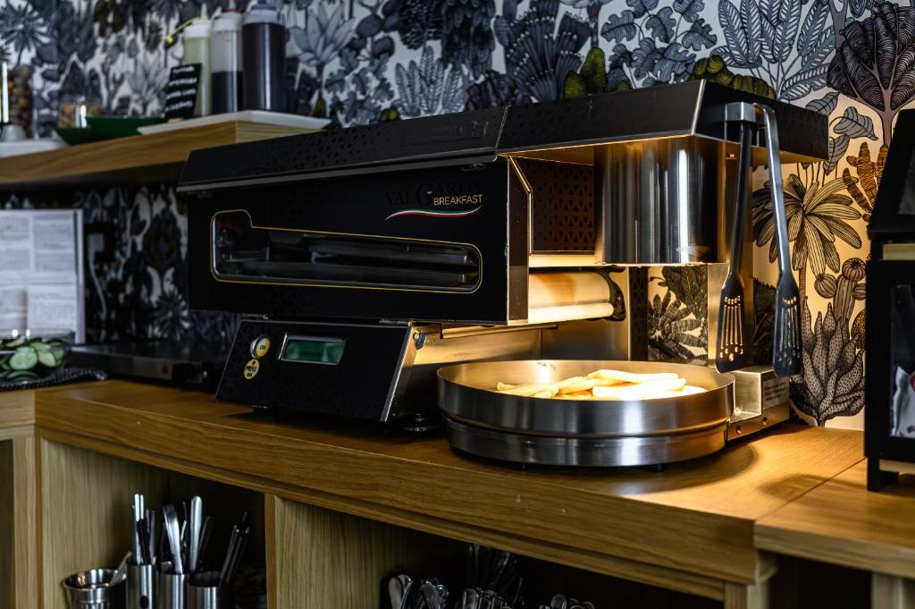 Central Lodge Hotel - Resim 35