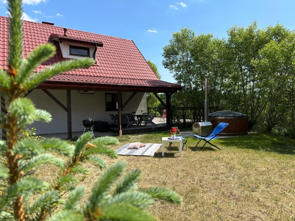Vonkajšia záhrada v ubytovaní Szarejkowe Wzgórza