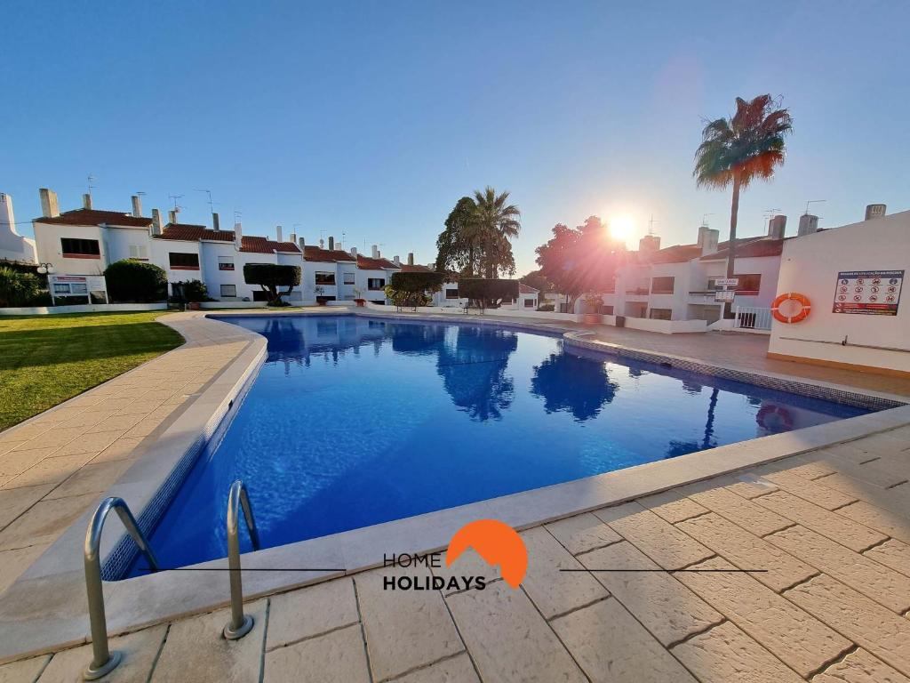 Πισίνα στο ή κοντά στο #109 Zélio House by Home Holidays