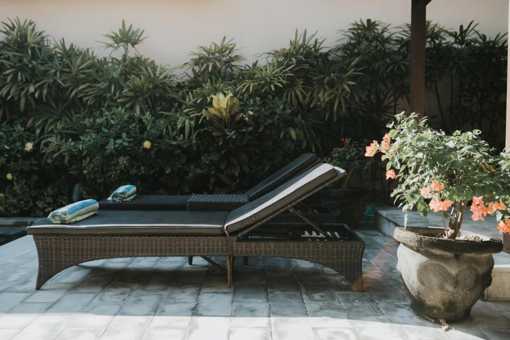 Zahrada ubytování ALOKA BAHARI Villas