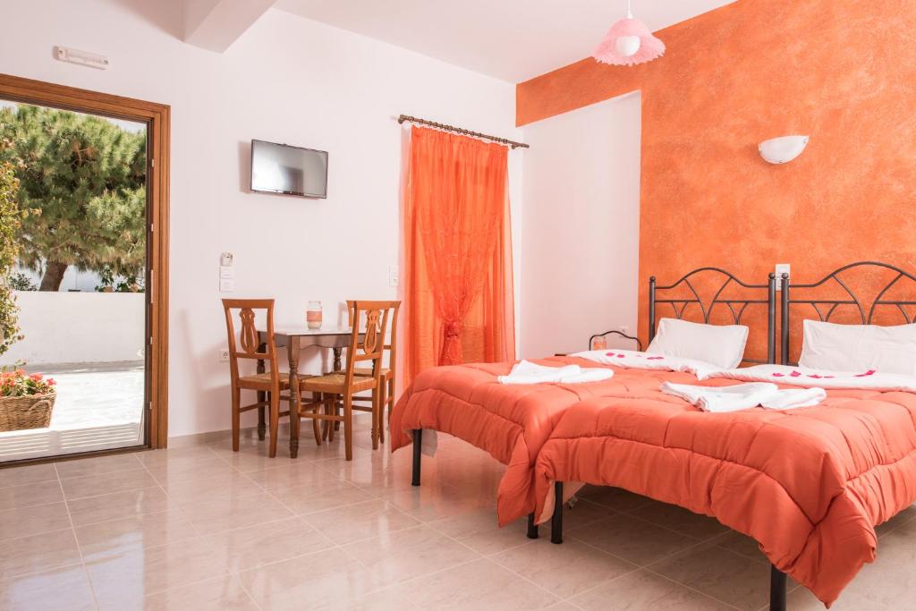 Villa Voula - Family Studio (3 Adultos)