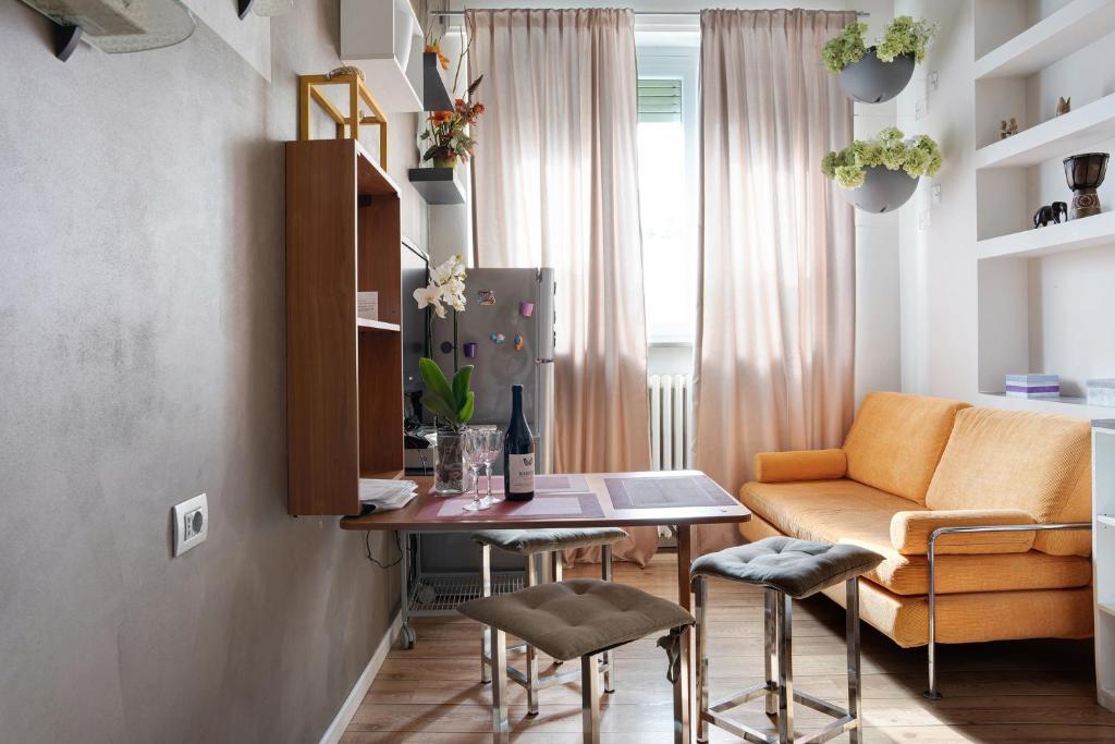 Langhe beauty apartment wine, Alba, Italy