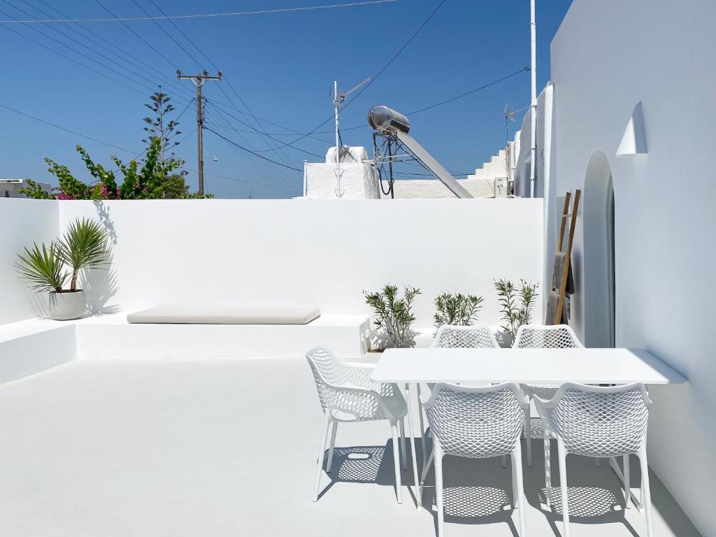 Μπαλκόνι ή βεράντα στο Marousi Cycladic House with private pool